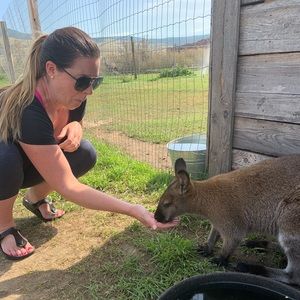 Meet your Posher, Kelly